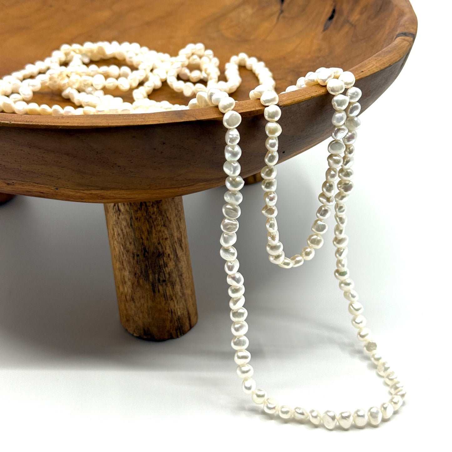 Long Mini Pearls Collier